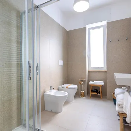 De Nuzzo - توري سان جيوفاني أوغينتو