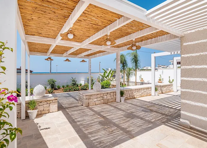 De Nuzzo - Bed & Breakfast Torre San Giovanni Ugento